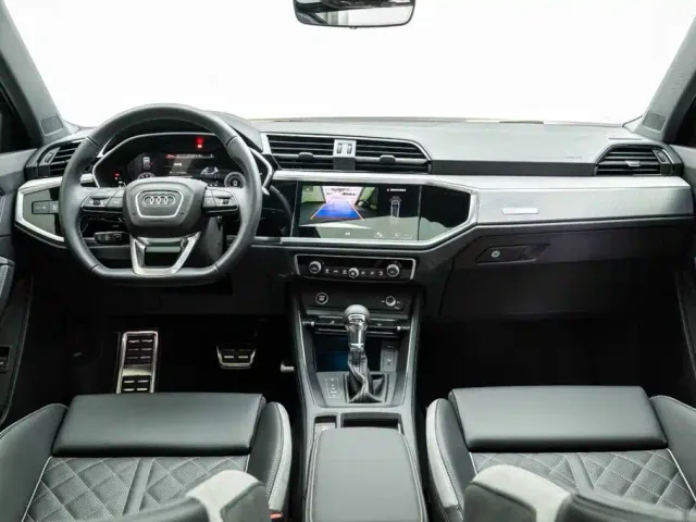 Audi Q3 — Фото автомобиля 6