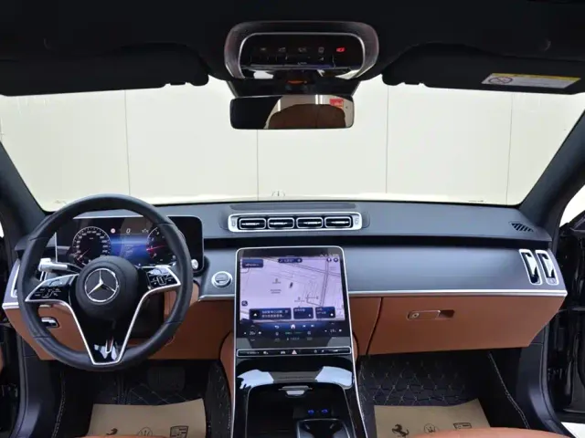 Mercedes-Benz S-Class — Фото автомобиля 14