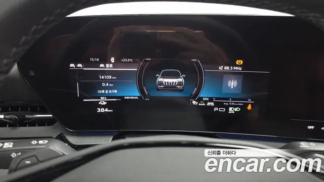 Audi SQ6 e-tron — Фото автомобиля 8