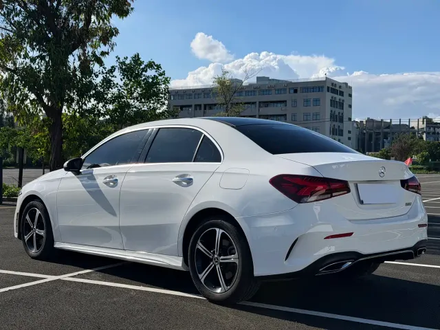 Mercedes-Benz A-Class — Фото автомобиля 6