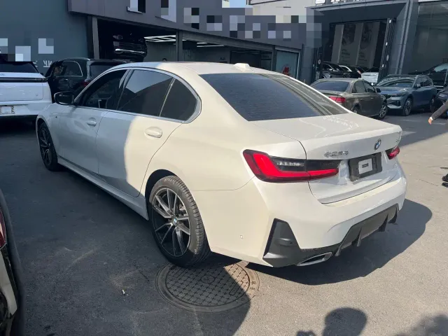 BMW 3 Series — Фото автомобиля 9