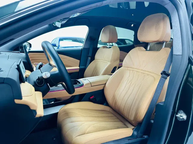 Geely Galaxy Xingyao 8 — Фото автомобиля 10