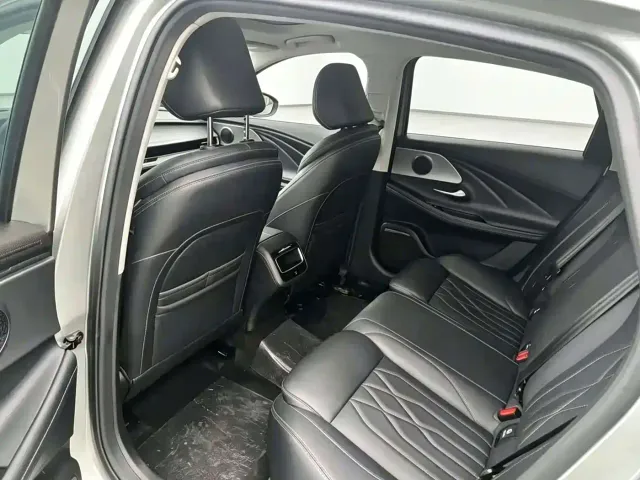 Chery Arrizo 8 — Фото автомобиля 4