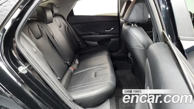 Hyundai AVANTE Новый Avante (CN7) — Фото автомобиля 11
