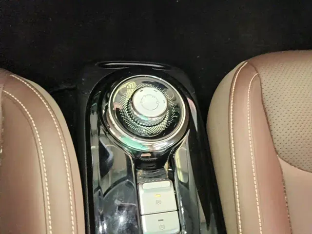 Wuling Bingo — Фото автомобиля 13