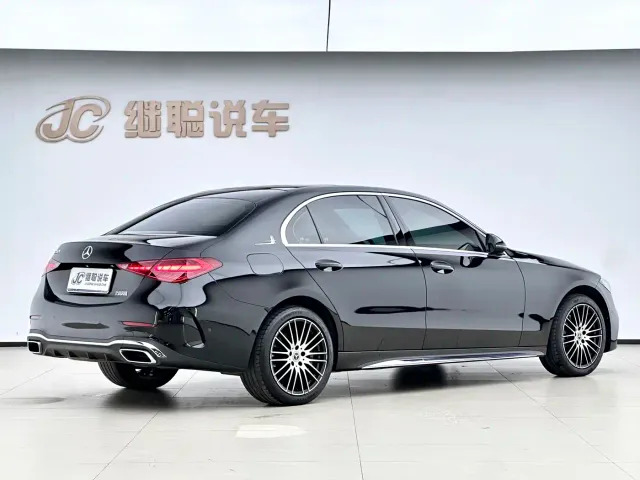 Mercedes-Benz C-Class — Фото автомобиля 11