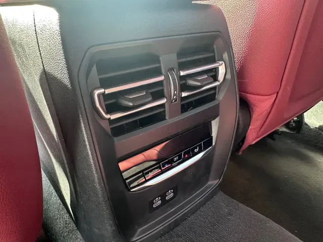 BMW 3 Series — Фото автомобиля 24