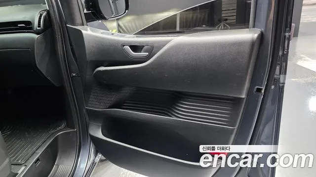 Hyundai Staria — Фото автомобиля 13