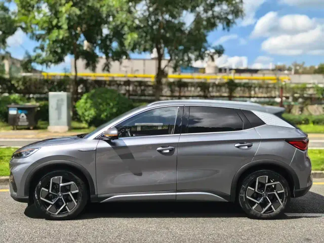 BYD Yuan PLUS — Фото автомобиля 4