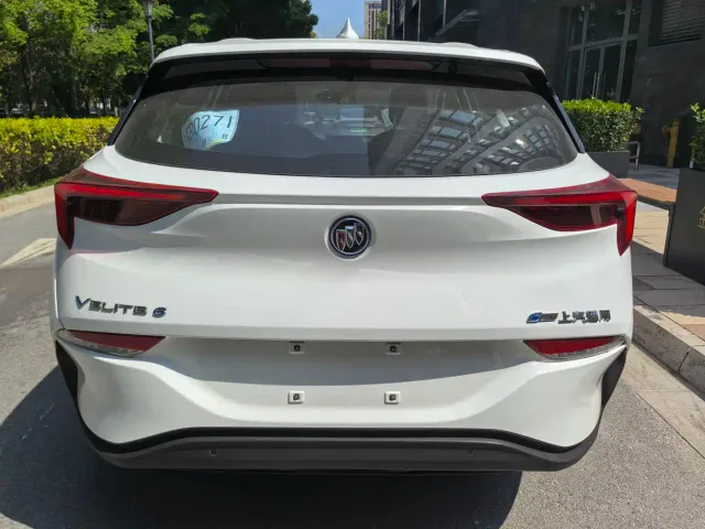 Buick Velite 6 — Фото автомобиля 10