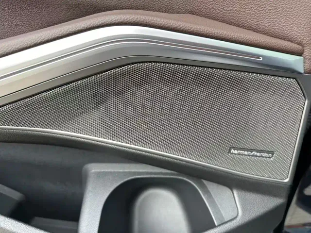 BMW 3 Series — Фото автомобиля 16