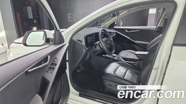 Kia Niro The All New Niro Signature — Фото автомобиля 10