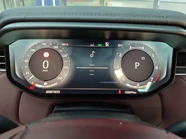Land Rover Range Rover Sport — Фото автомобиля 3