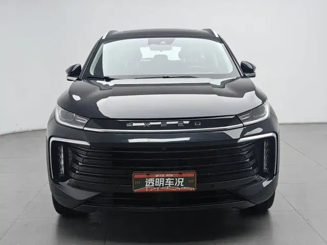 Exeed Exeed Lingyun 2021 290T 2WD Star Glory Edition — Фото автомобиля 3