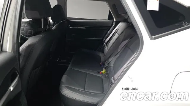 Kia Seltos Новый Seltos Бензин 2.0 2WD — Фото автомобиля 26