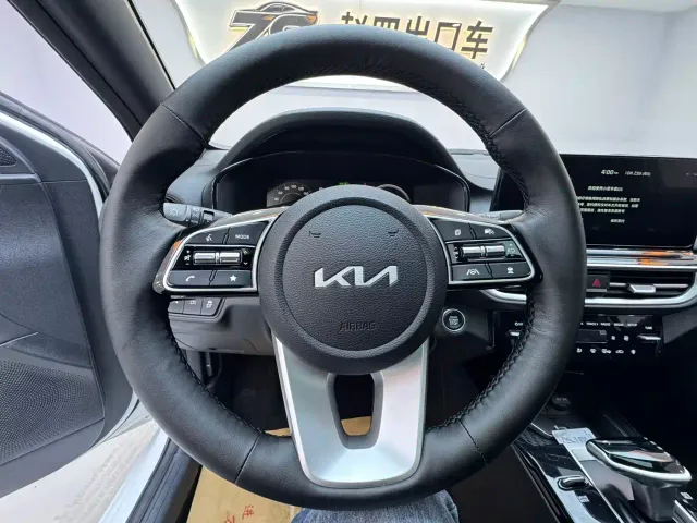 Kia K3 — Фото автомобиля 21