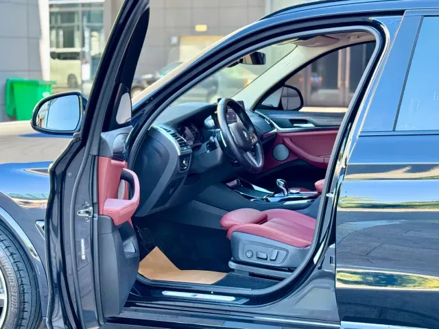 BMW X3 — Фото автомобиля 4