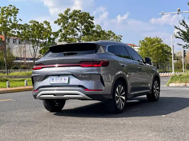 BYD Song PLUS — Фото автомобиля 13