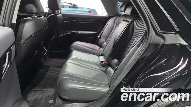 Hyundai Grandeur GN7 — Фото автомобиля 11