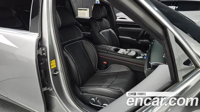 Genesis G90 RS4 — Фото автомобиля 16