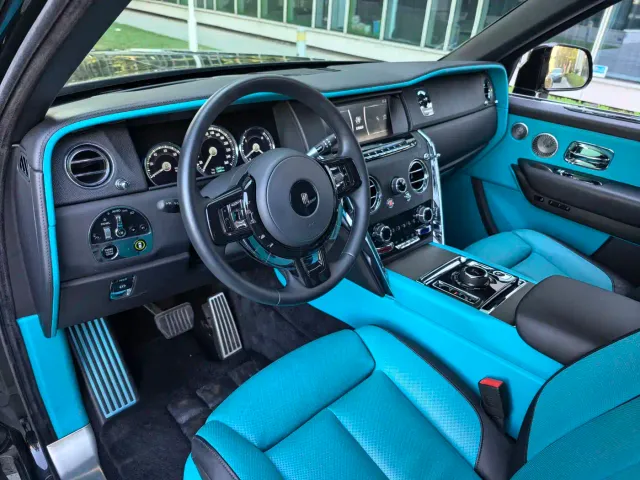 Rolls-Royce Cullinan — Фото автомобиля 10