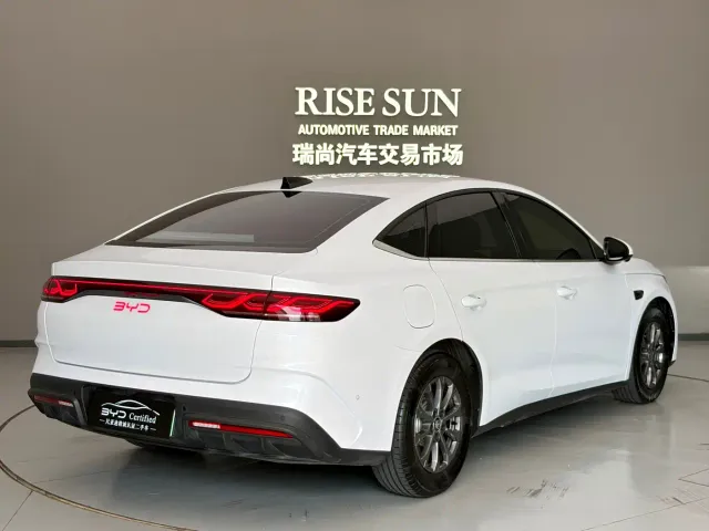 BYD Qin L — Фото автомобиля 4