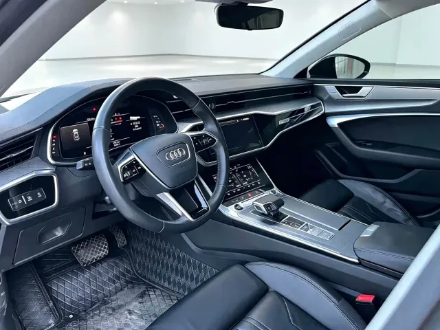 Audi A7 — Фото автомобиля 4