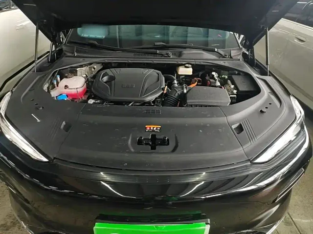 Geely Galaxy Xingyao 8 — Фото автомобиля 19
