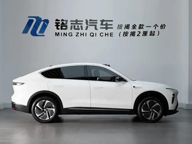 Nio EC7 — Фото автомобиля 5