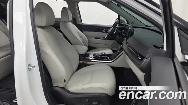 Kia Carnival 4th Gen — Фото автомобиля 16