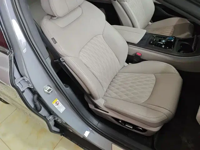 BYD Han — Фото автомобиля 24