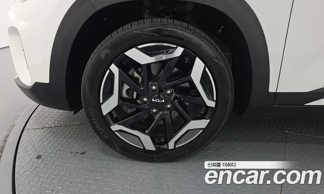 Kia Seltos New — Фото автомобиля 5