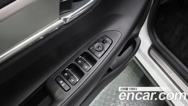 Hyundai Grandeur (New) Hybrid — Фото автомобиля 27