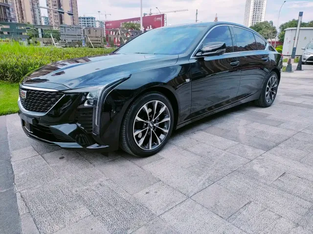 Фотография автомобиля — Cadillac CT5