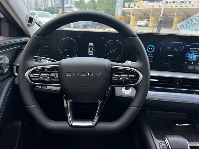 Chery Arrizo 8 — Фото автомобиля 14