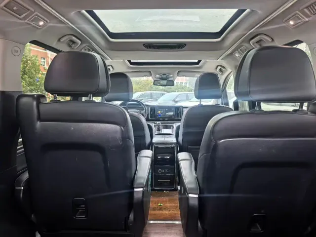 GAC Trumpchi M8 — Фото автомобиля 6