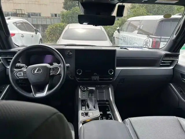 Lexus GX — Фото автомобиля 5
