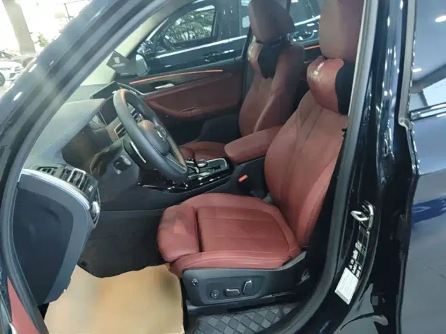 BMW X3 — Фото автомобиля 14