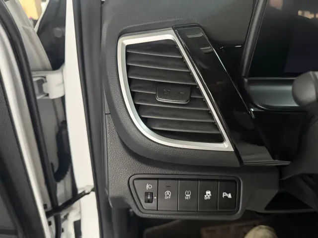 Kia Seltos — Фото автомобиля 15