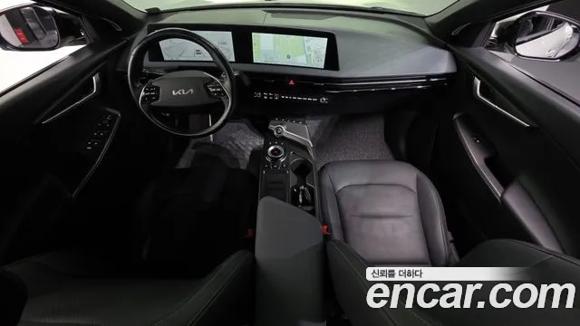 Kia EV6 — Фото автомобиля 10