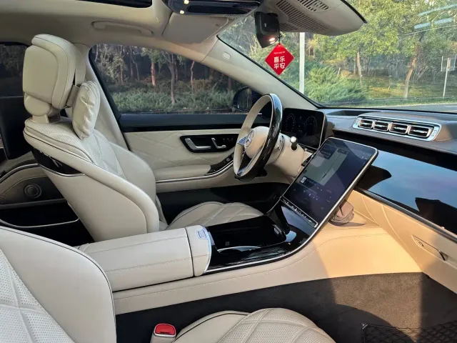 Mercedes-Benz Maybach S-Class — Фото автомобиля 8