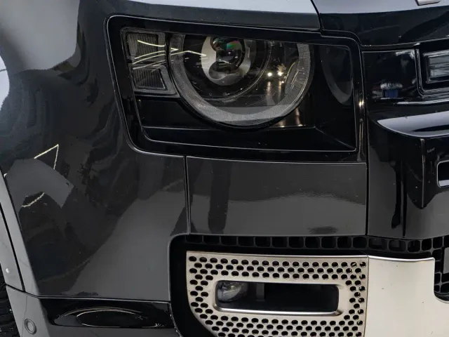 Land Rover Defender — Фото автомобиля 5