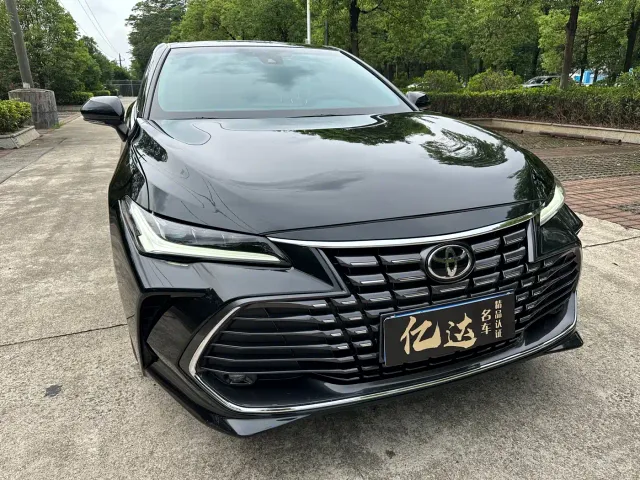 Toyota Avalon — Фото автомобиля 9