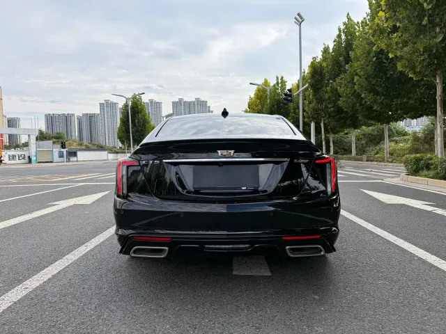 Cadillac CT5 — Фото автомобиля 9