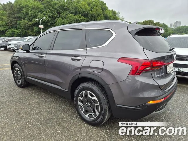 Hyundai Santafe — Фото автомобиля 4