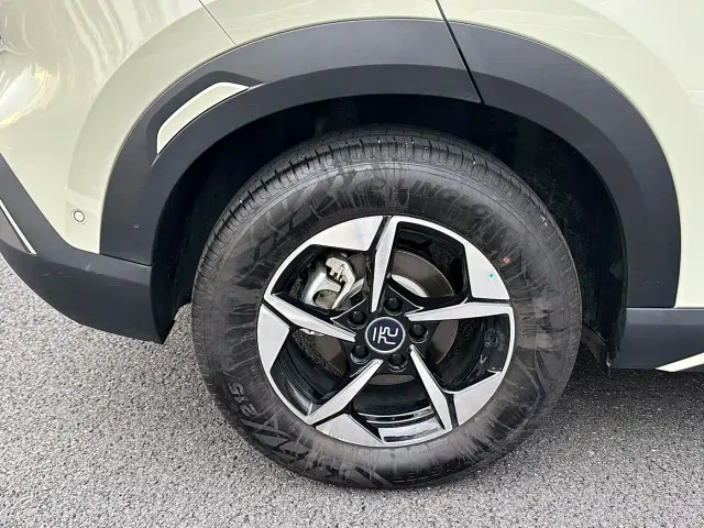 BYD Yuan UP — Фото автомобиля 17