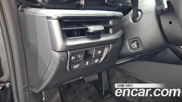 Hyundai Grandeur GN7 — Фото автомобиля 23