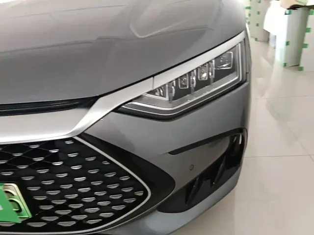 BYD Han — Фото автомобиля 17