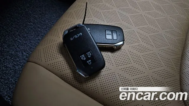 Kia Carnival 4th Gen — Фото автомобиля 16