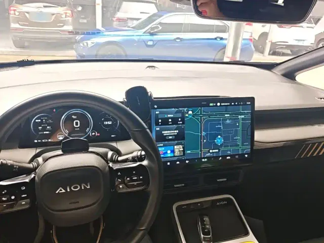 GAC Aion Y — Фото автомобиля 9